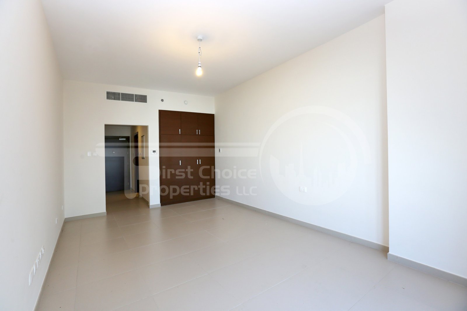 Studio Apartment - Abu Dhabi - UAE - Al Reem Island - Arc Tower (10).JPG