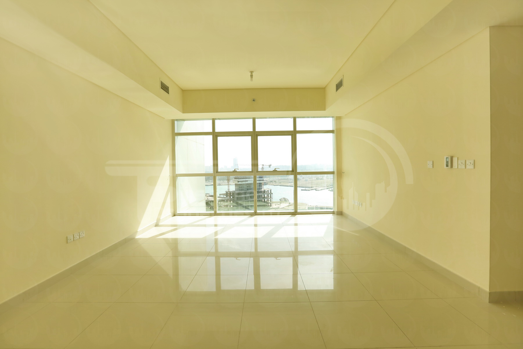 2 Bedroom Apartment - UAE - Abu Dhabi - Al Reem Island - Tala Tower (5).JPG