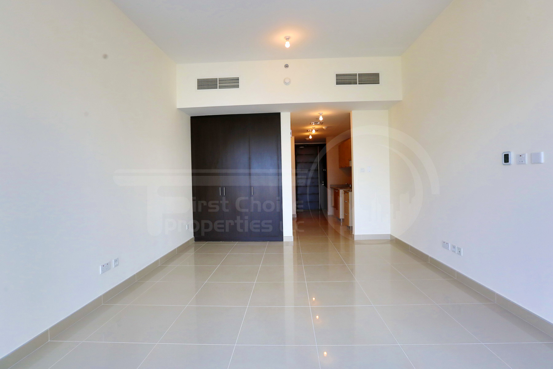 Studio Apartment - Abu Dhabi - UAE - Al Reem Island - City of Lights - C10 Building (9).JPG