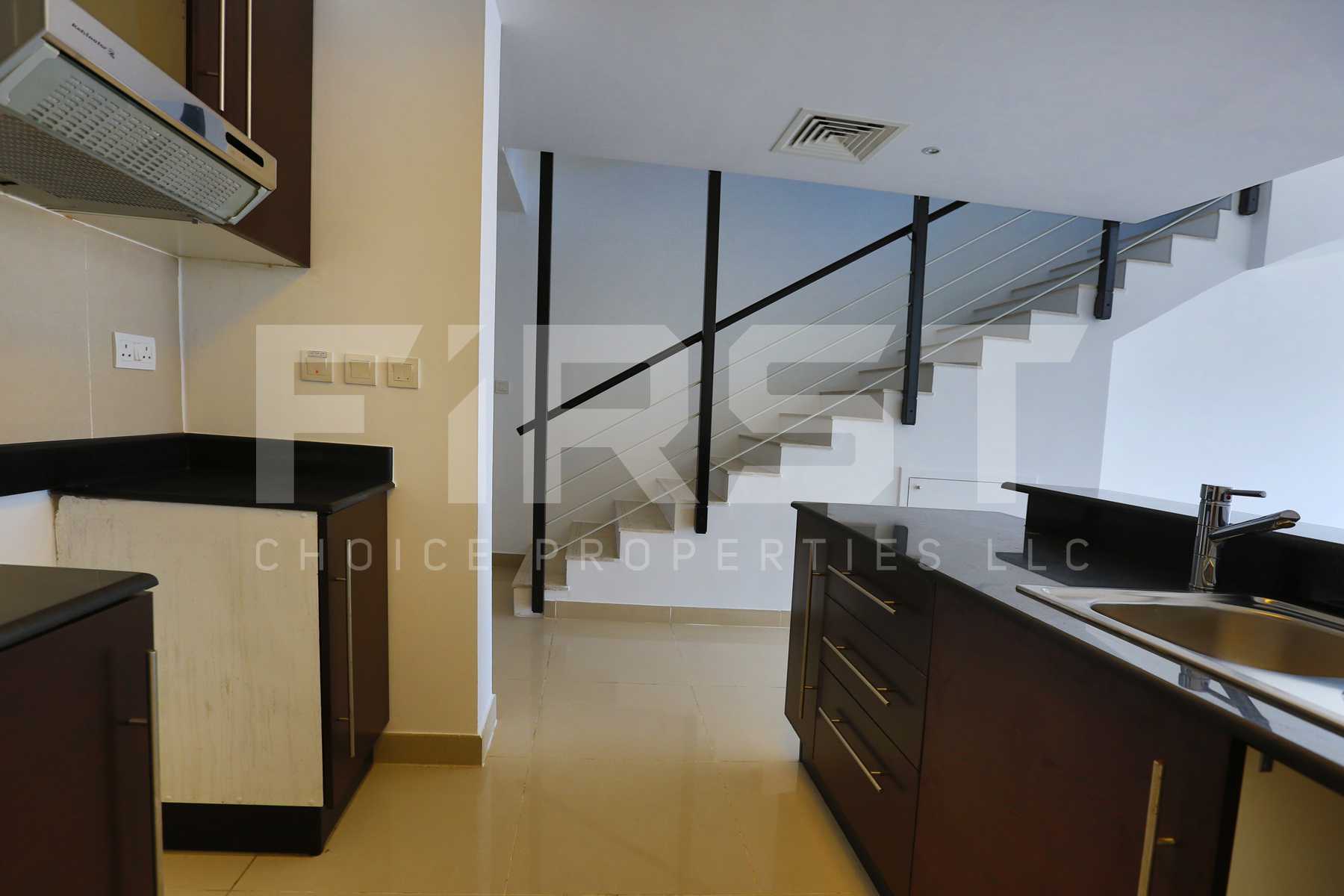 Internal Photo of 3 Bedroom Villa in Al Reef Villas Al Reef Abu Dhabi UAE 225.2 sq.m 2424 sq.ft (7).jpg