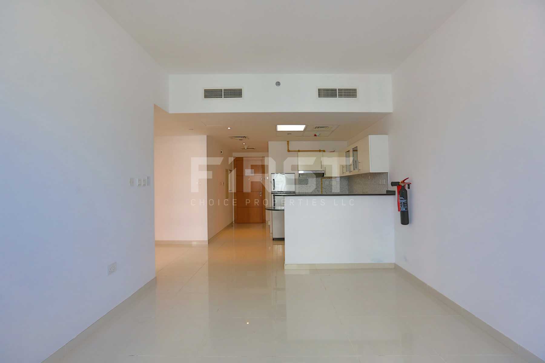 Internal Photo of 1 Bedroom Apartment in Marina bay by Damac Najmat Abu Dhabi Al Reem Island Abu Dhabi UAE (11).jpg