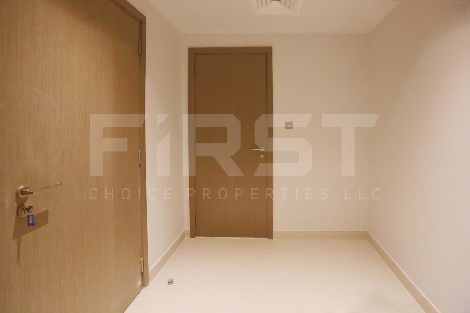 Internal Photo of 3 Bedroom Apartment in Meera Shams Al Reem Island Abu Dhabi UAE (1).jpg