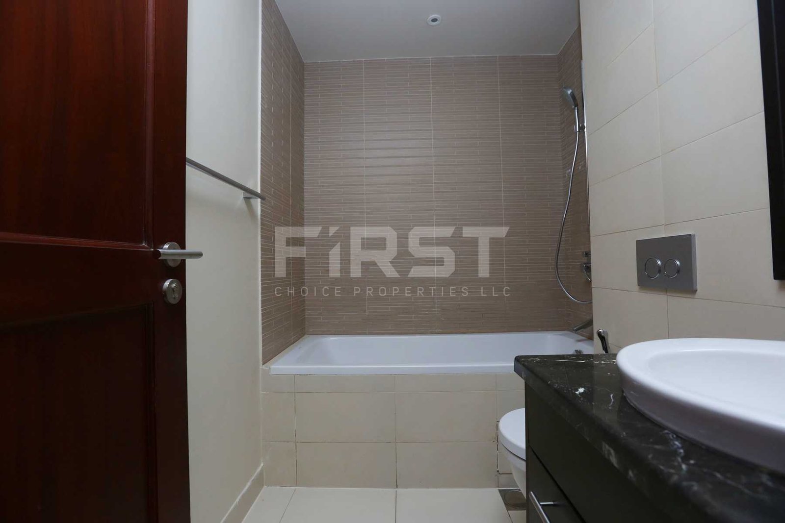 Internal Photo of 3 Bedroom Apartment on Saadiyat Beach Residences Saadiyat Island Abu Dhabi UAE (39).jpg
