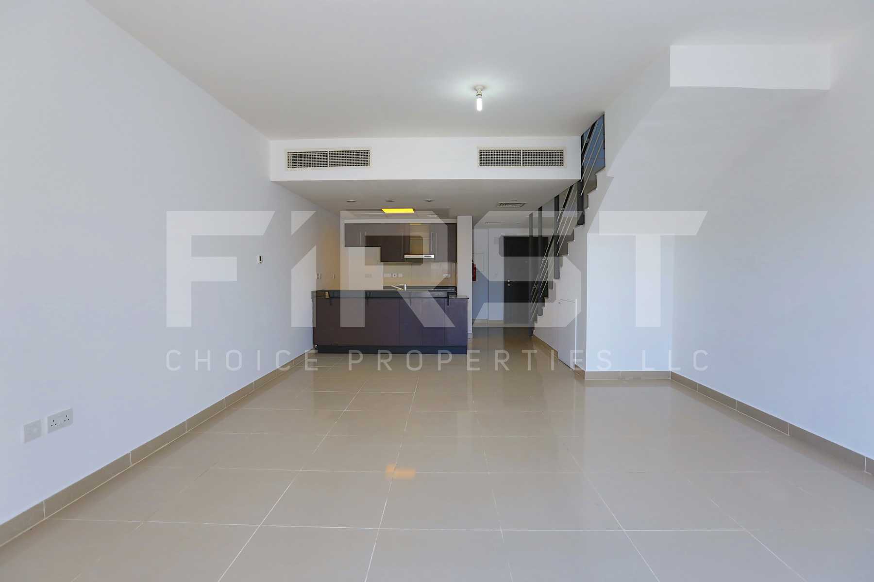 Internal Photo of 3 Bedroom Villa in Al Reef Villas Al Reef Abu Dhabi UAE 225.2 sq.m 2424 sq.ft (2).jpg