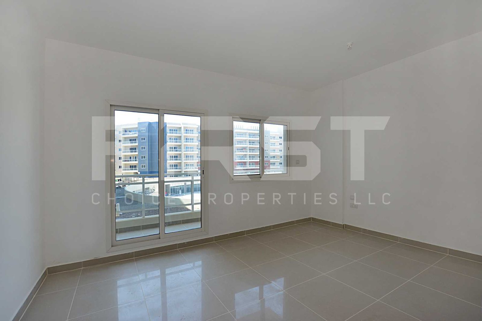 Internal Photo of Studio Apartment Type C in Al Reef Downtown Al Reef Abu Dhabi UAE 40 sq.m 426 sq.ft (1).jpg