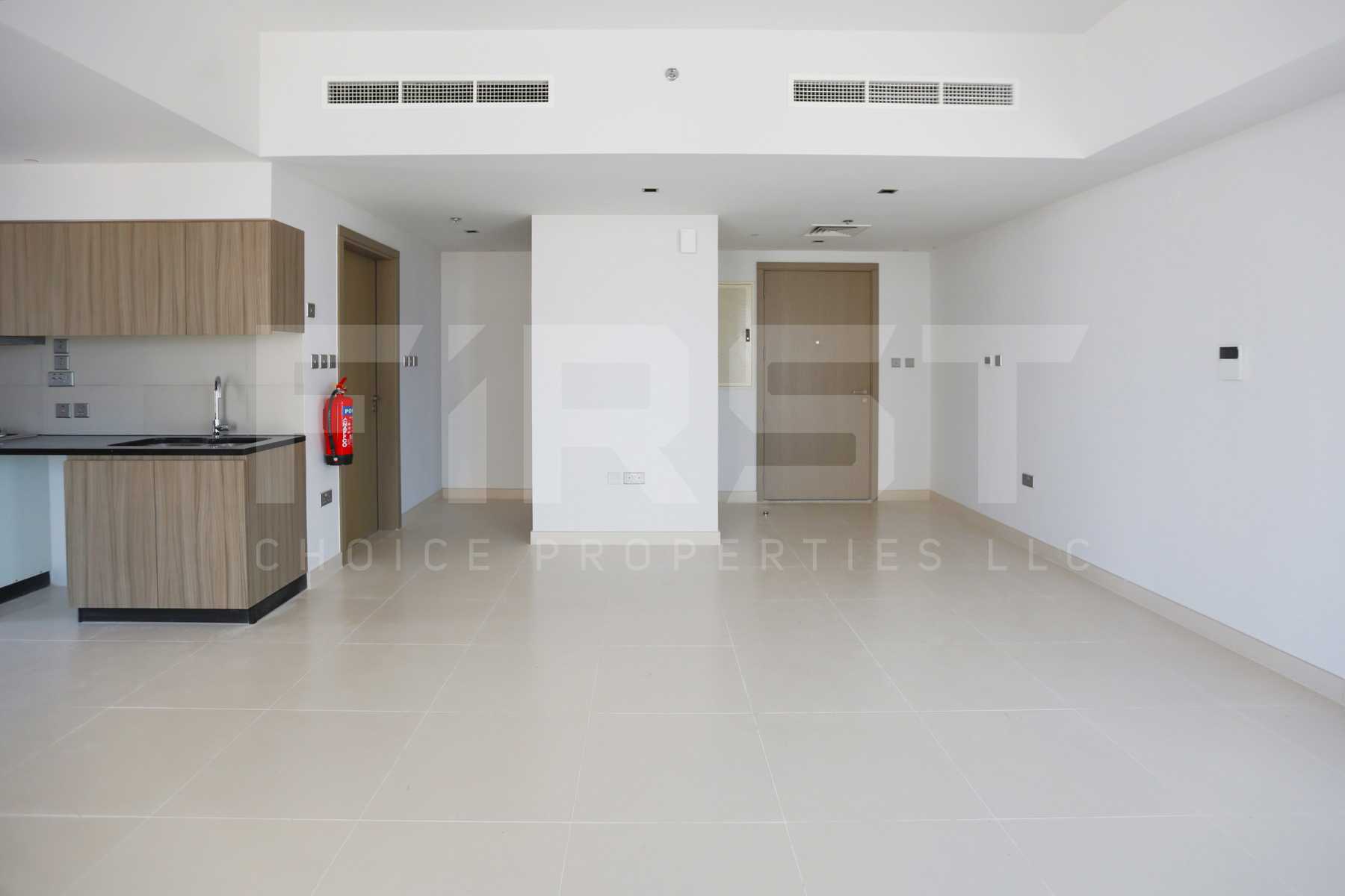 Internal Photo of 2 Bedroom Apartment in Meera Shams Al Reem Island Abu Dhabi UAE (6).jpg