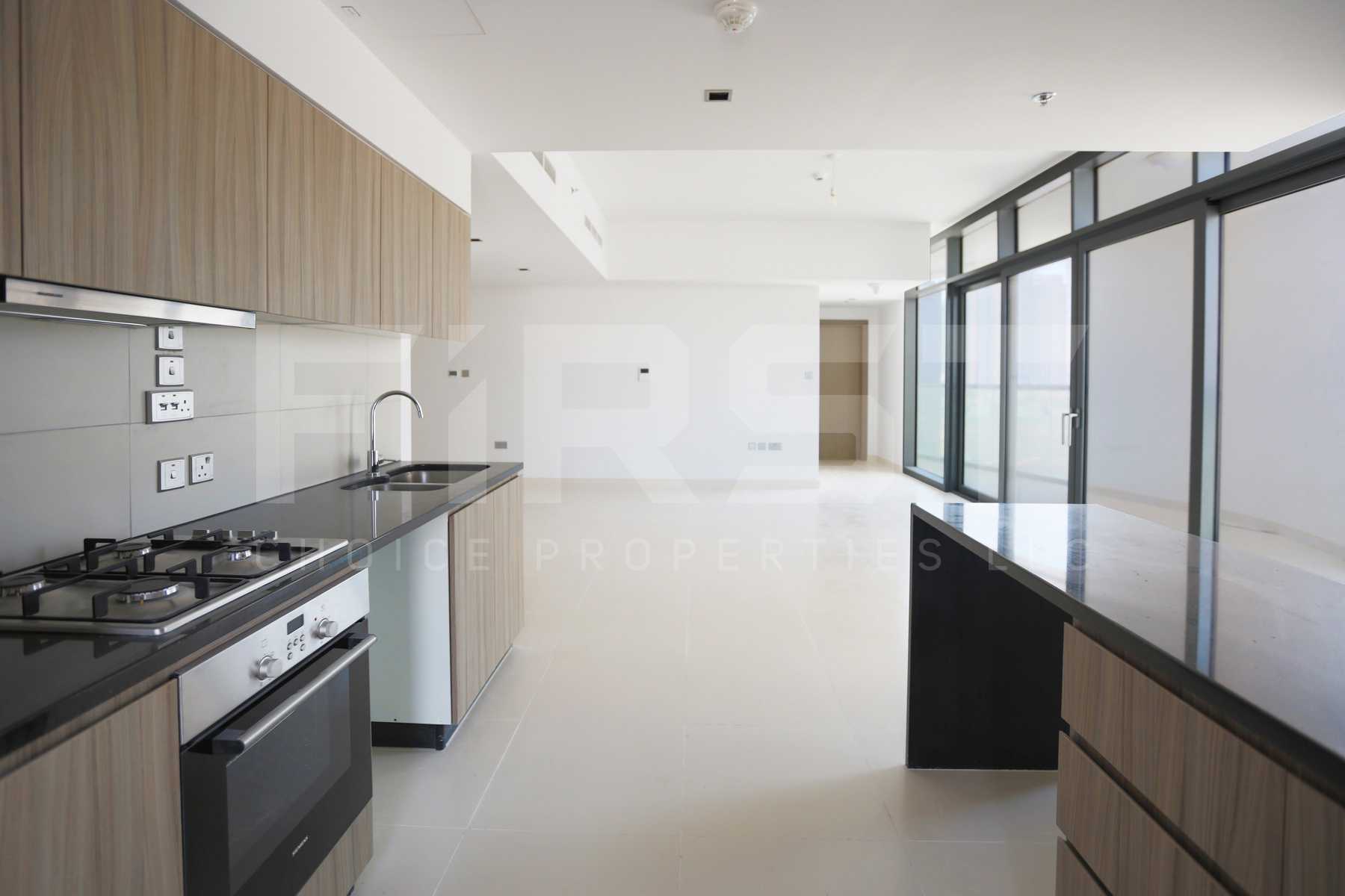 Internal Photo of 2 Bedroom Apartment in Meera Shams Al Reem Island Abu Dhabi UAE (7).jpg