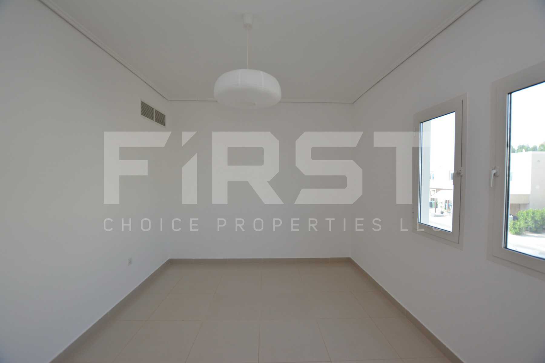Internal Photo of 5 Bedroom Villa in Al Reef Villas 348.3 sq.m 3749 sq.ft (89).jpg