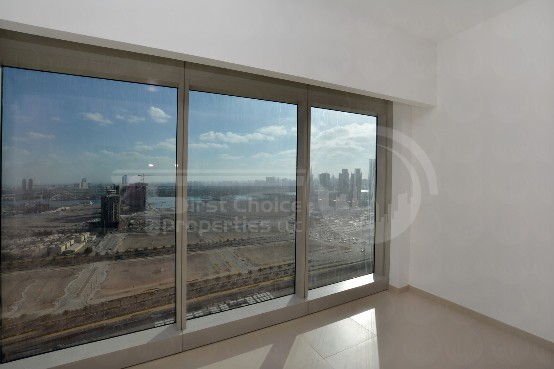 Studio Apartment - Abu Dhabi - UAE - Gate Tower - Al Reem Island.JPG