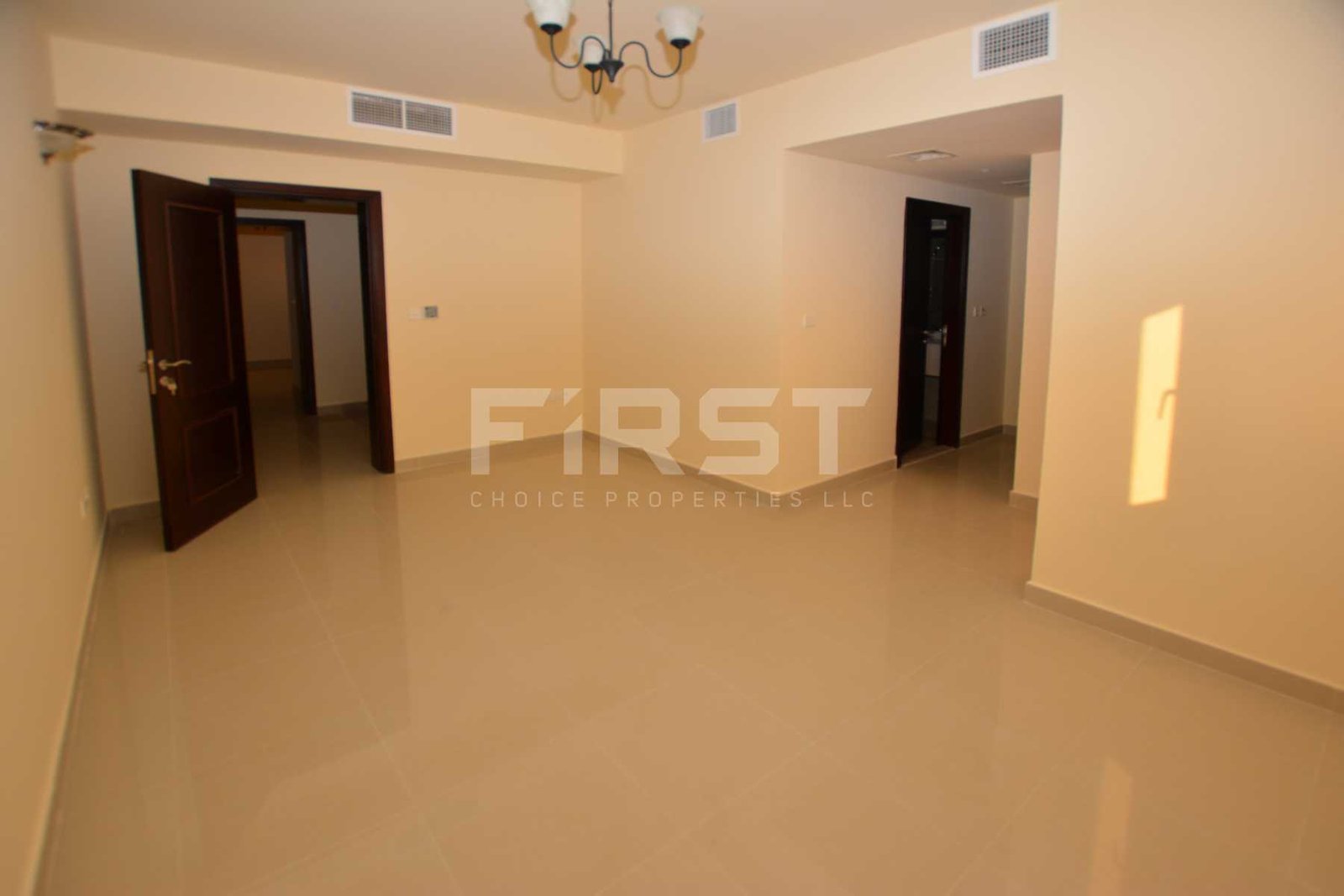 Internal Photo of 2 Bedroom Villa in Hydra Village Abu Dhabi UAE (28).jpg