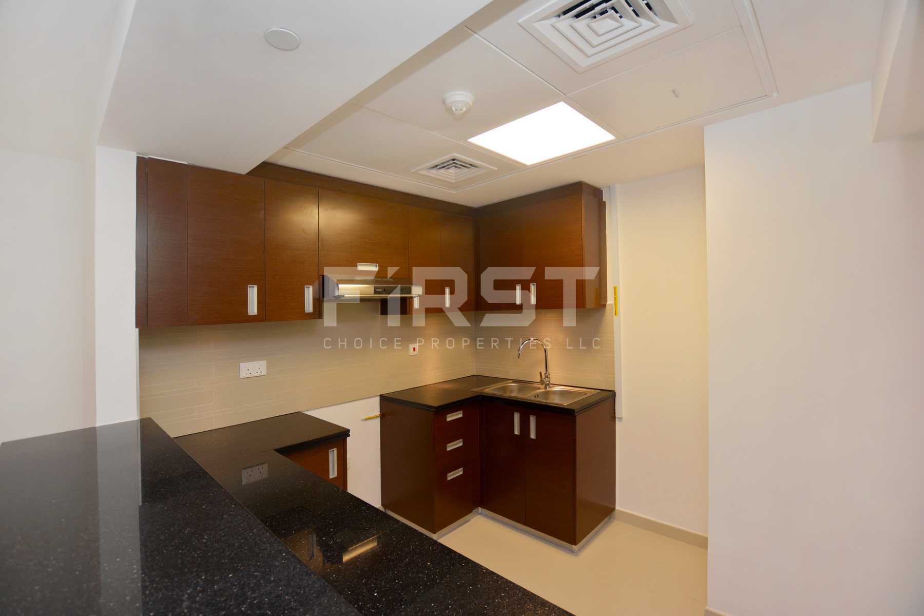 Internal Photo of 2 Bedroom Apartment in The Gate Tower Shams Abu Dhabi Al Reem Island Abu Dhabi UAE (5).jpg