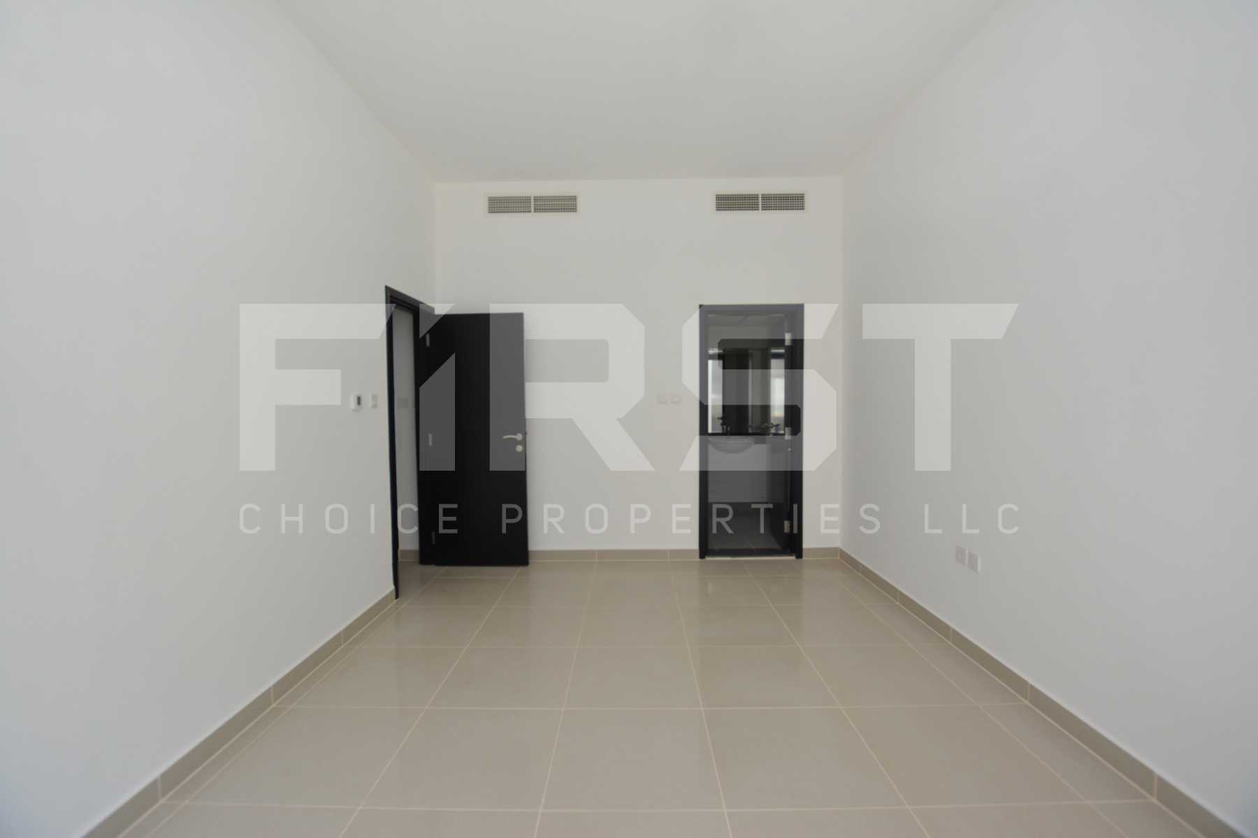Internal Photo of 2 Bedroom Apartment Type A Ground Floor in Al Reef Downtown Abu Dhabi 141 sq.m 1517  (73).jpg