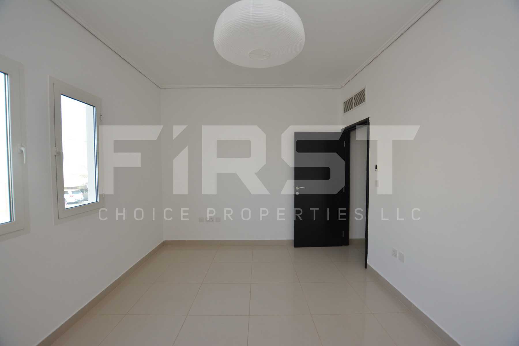 Internal Photo of 5 Bedroom Villa in Al Reef Villas 348.3 sq.m-3749 sq.ft-Abu Dhabi -UAE (41).jpg