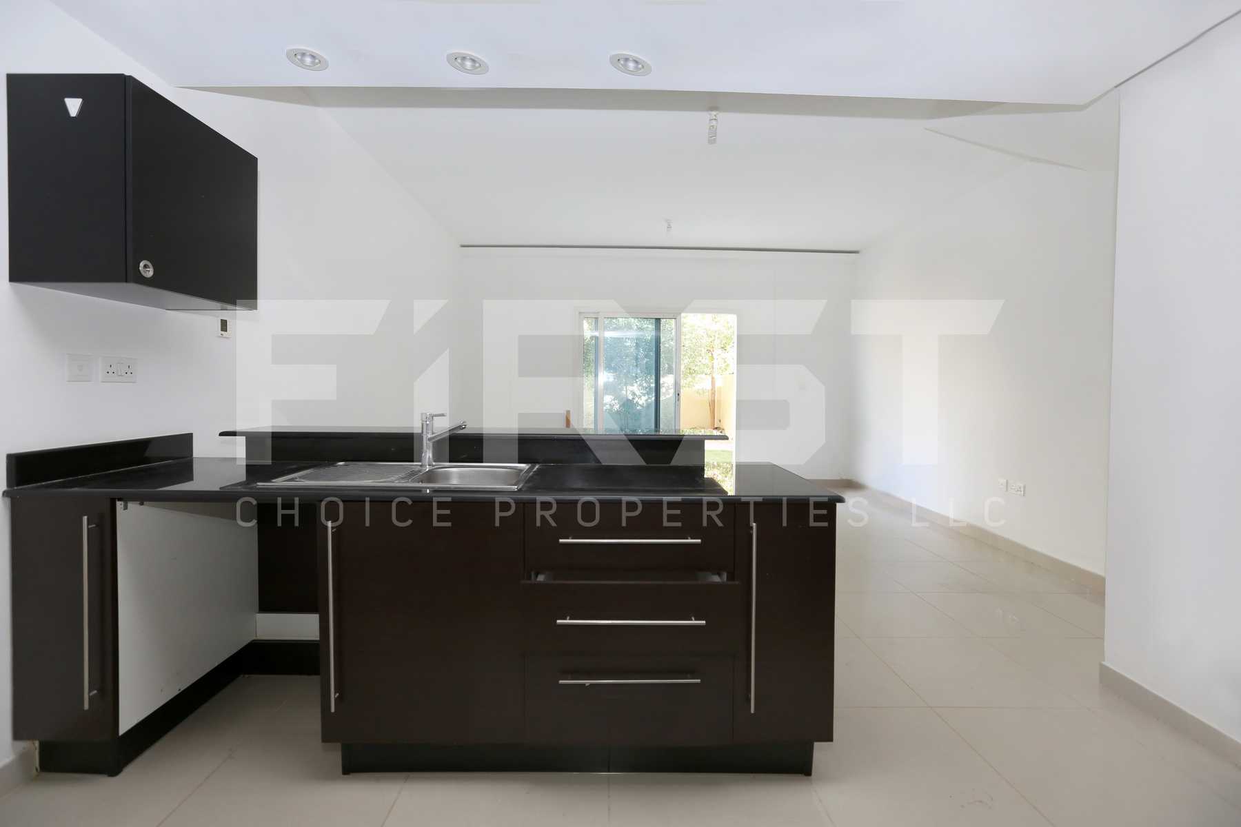 Internal Photo of 2 Bedroom Villa in Al Reef Villas Al Reef AUH U.A.E (4).jpg