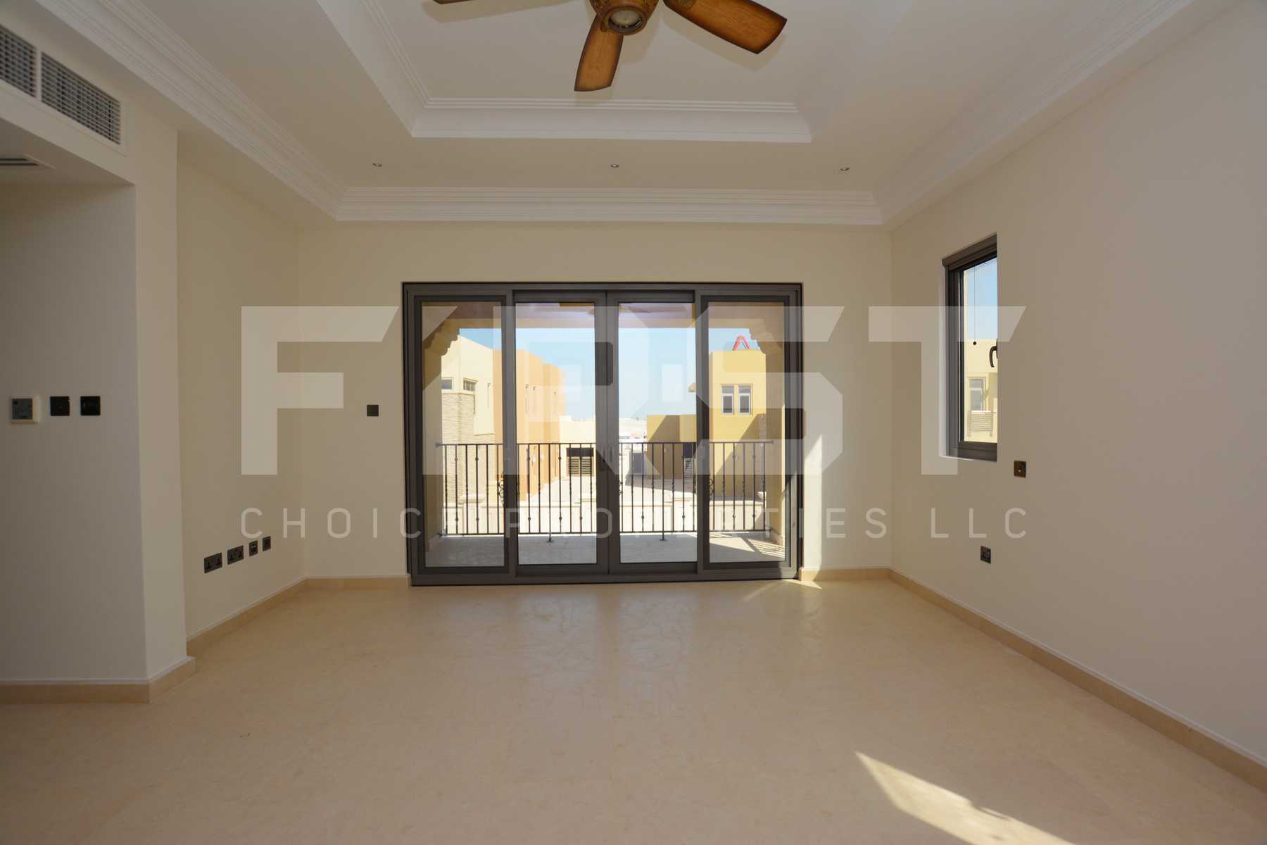 Internal Photo of 4 Bedroom Villa in Saadiyat Beach Villas Saadiyat Island Abu Dhabi UAE (16).jpg