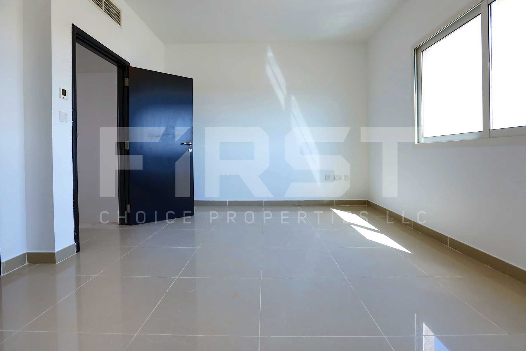 Internal Photo of 3 Bedroom Villa in Al Reef Abu Dhabi U.A.E (3).jpg