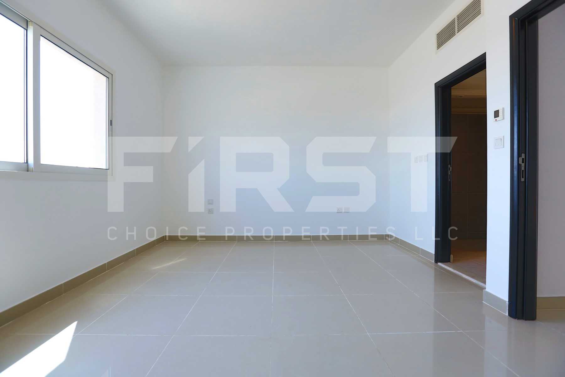 Internal Photo of 3 Bedroom Villa in Al Reef Abu Dhabi U.A.E (5).jpg