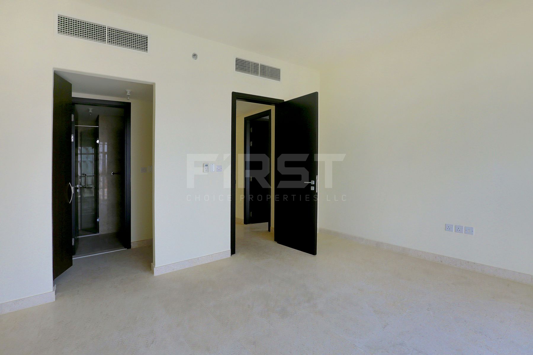 Internal Photo of 2 Bedroom Apartment in Ocean Terrace Marina Square Abu Dhabi UAE (7).jpg
