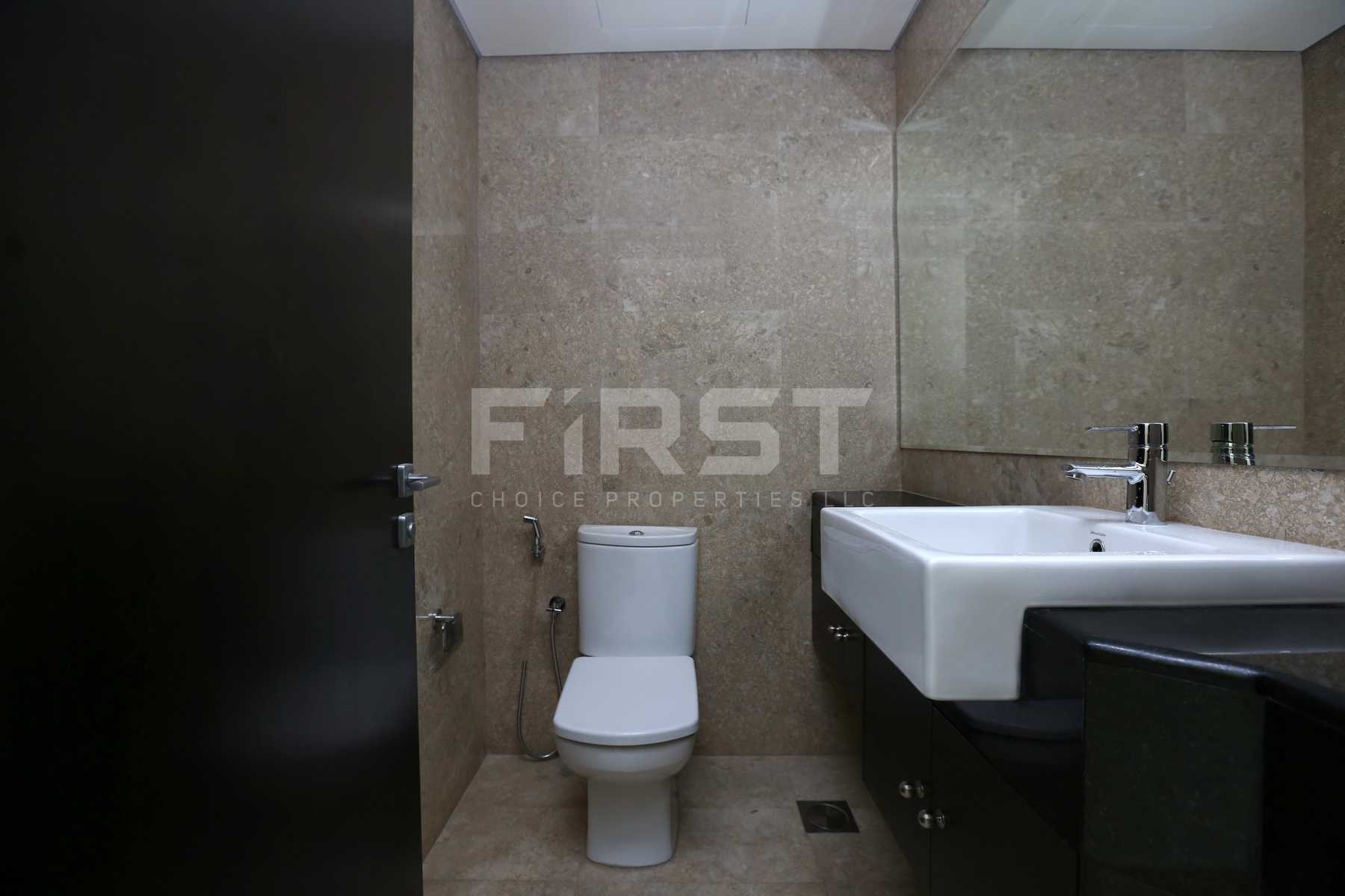 Internal Photo of 1 Bedroom Apartment in Ocean Terrace Marina Square Al Reem Island Abu Dhabi UAE (2).jpg