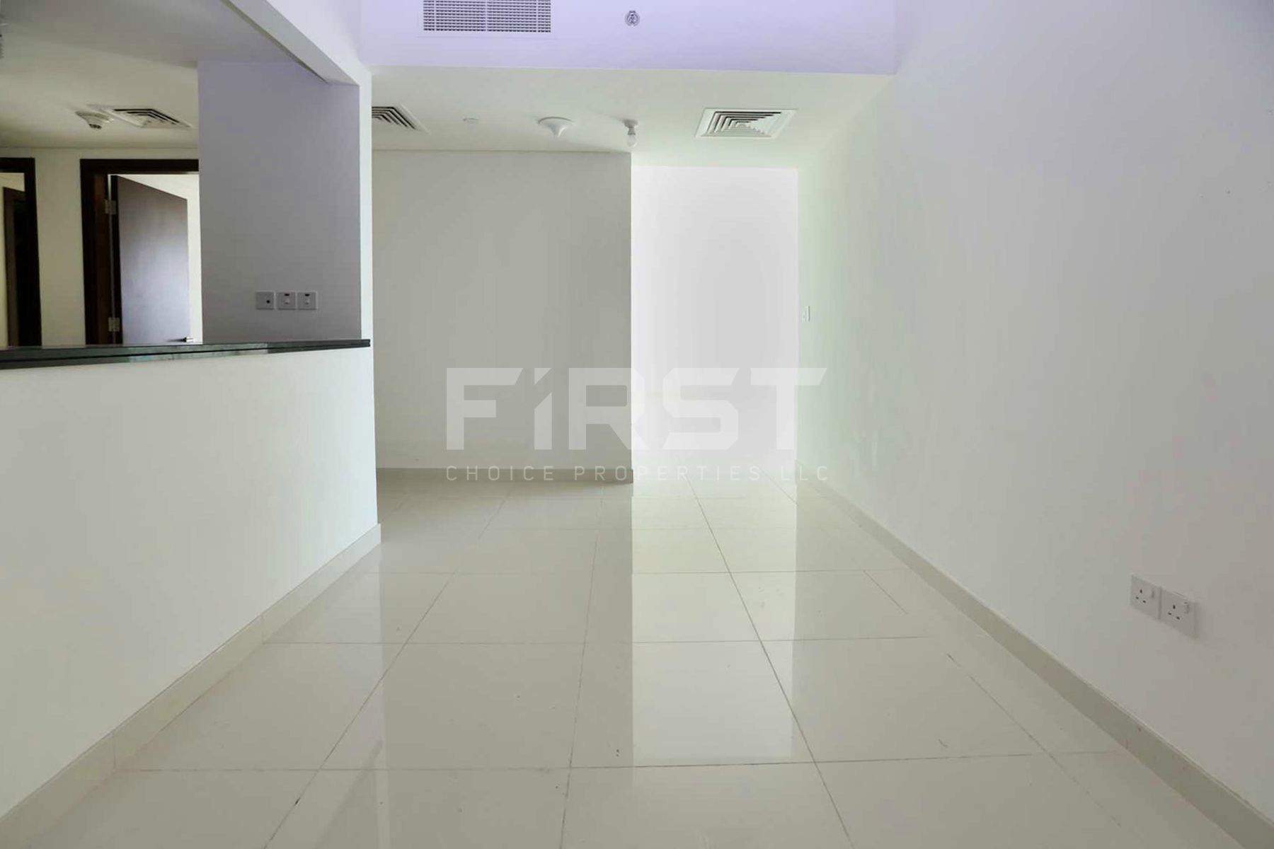 Internal Photo of 2 Bedroom Apartment in Marina Square Al Maha Tower Abu Dhabi UAE (3).jpg
