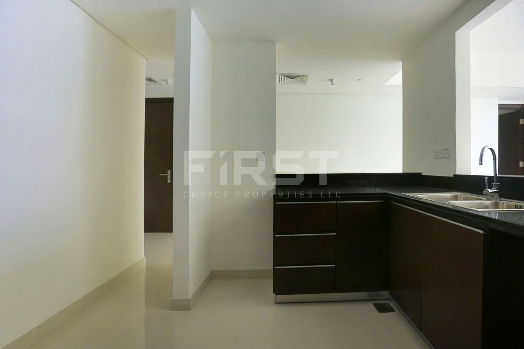 Internal Photo of 2 Bedroom Apartment in Burooj Views Marina Square Al Reem Island Abu Dhabi UAE (3).jpg