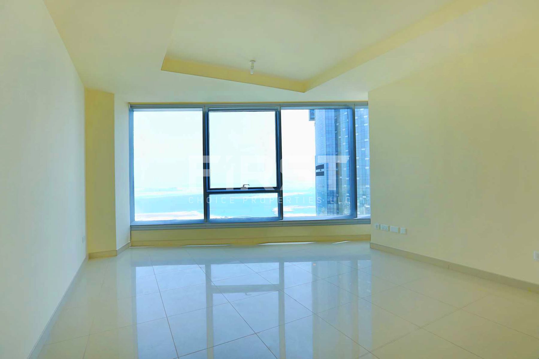 Internal Photo of 2 Bedroom Apartment in Shams Abu Dhabi Sun Tower Abu Dhabi UAE (3).jpg
