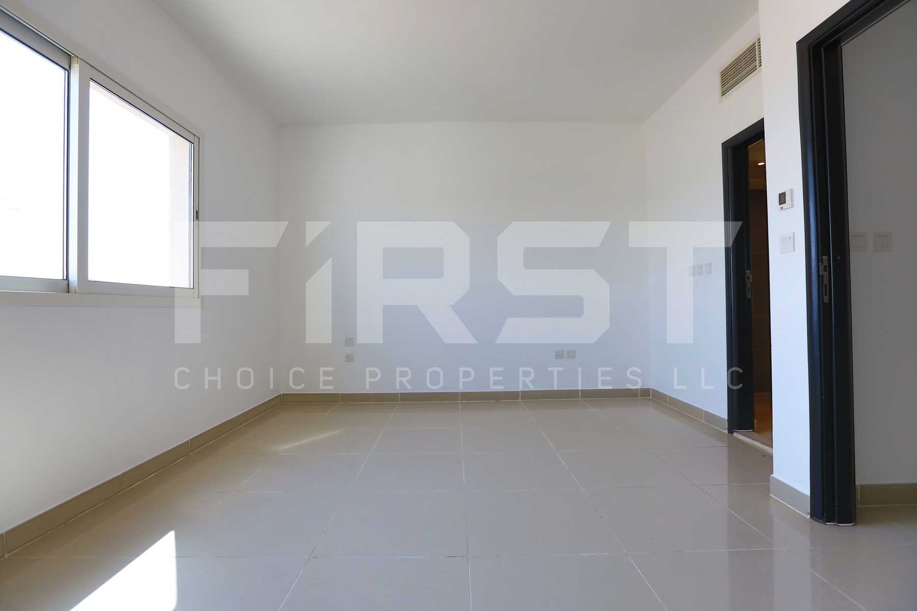 Internal Photo of 3 Bedroom Villa in Al Reef Abu Dhabi U.A.E (19).jpg