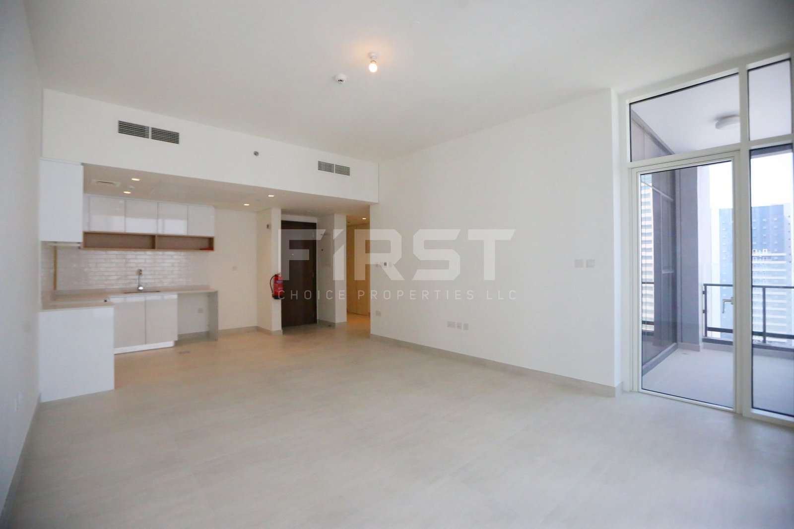 Internal Photo of 2 Bedroom Apartment in The Bridges Shams Abu Dhabi Al Reem Island Abu Dhabi UAE (6).jpg