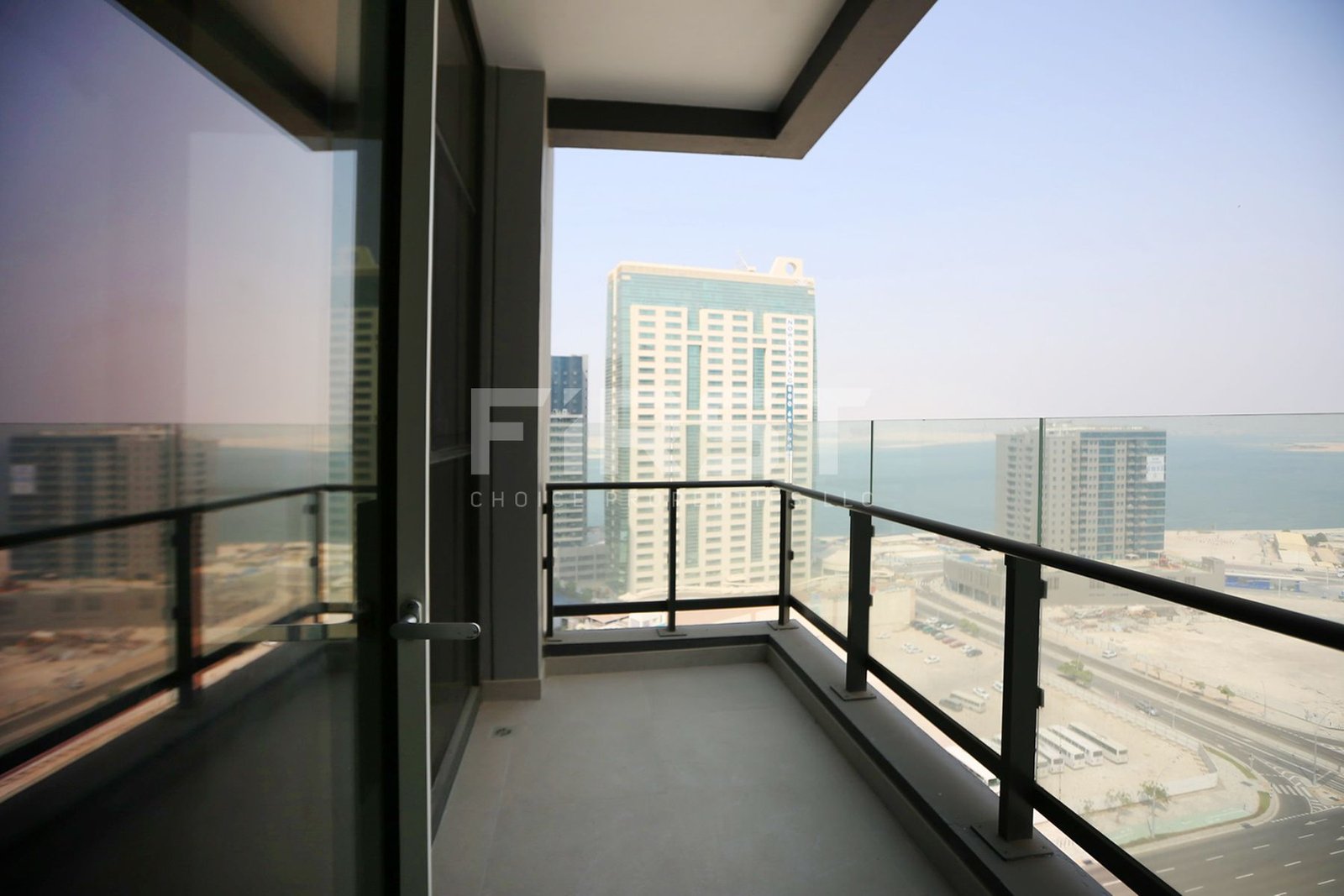 Internal Photo of 2 Bedroom Apartment in The Bridges Shams Abu Dhabi Al Reem Island Abu Dhabi UAE (8).jpg