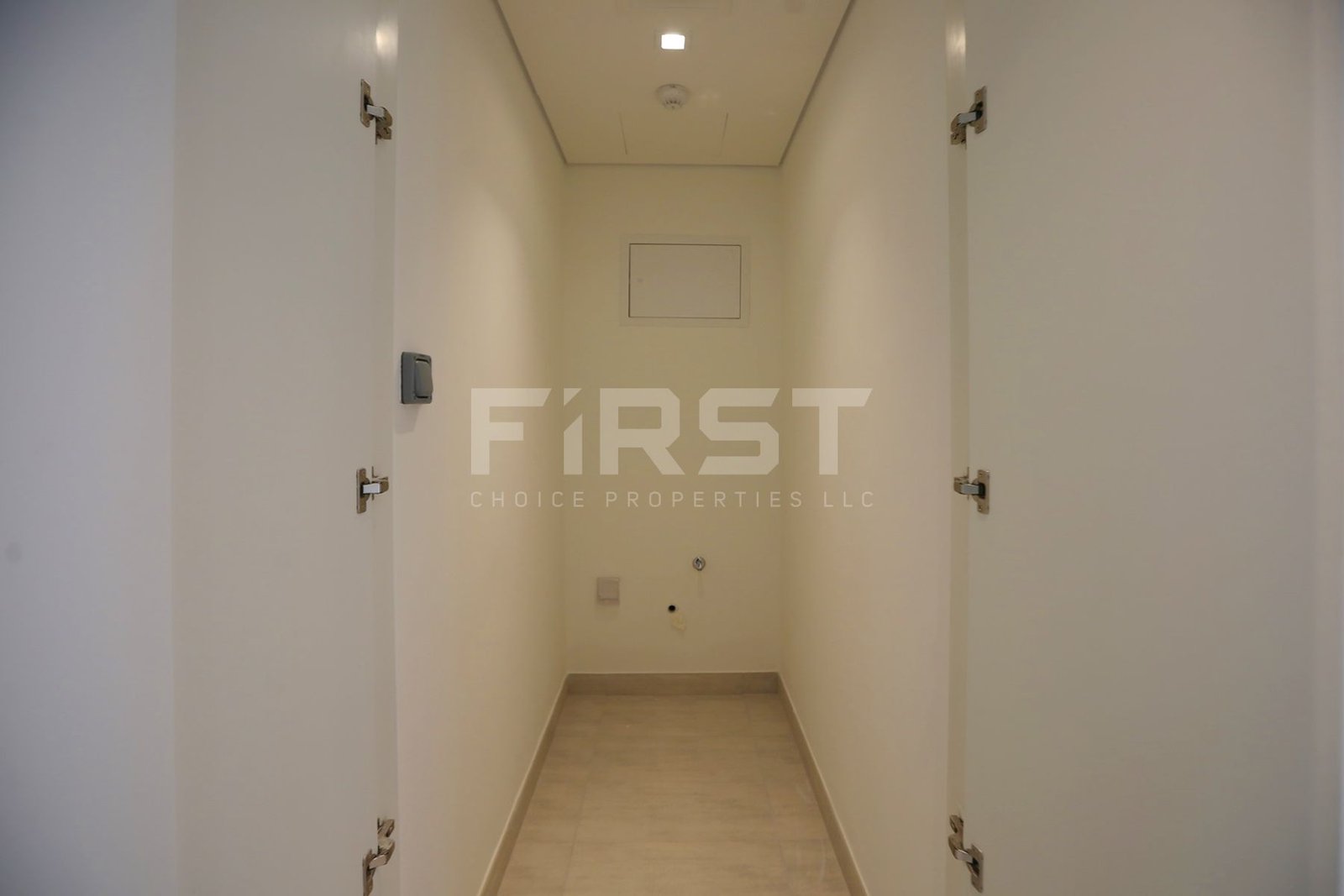 Internal Photo of 2 Bedroom Apartment in The Bridges Shams Abu Dhabi Al Reem Island Abu Dhabi UAE (10).jpg