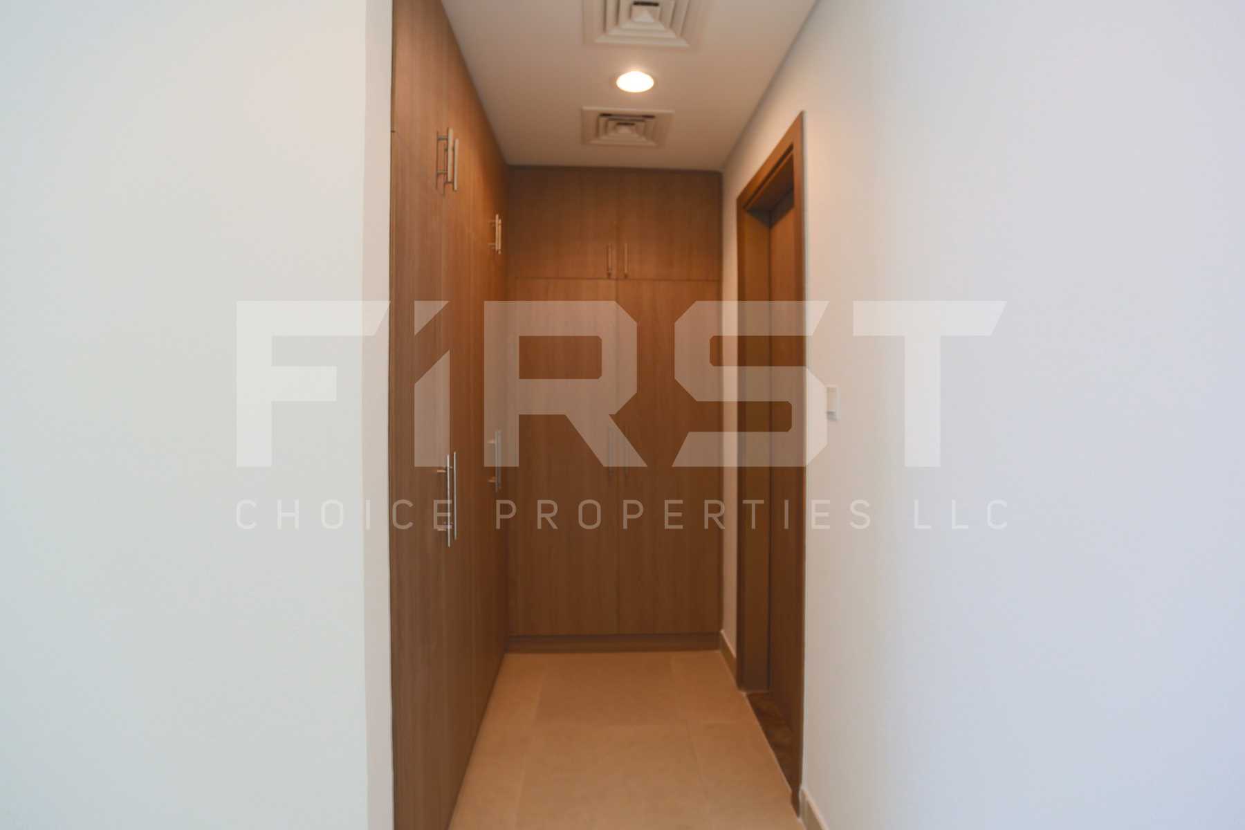 Internal Photo of 2 Bedroom Apartment in Park View Saadiyat Island Abu Dhabi UAE (6).jpg