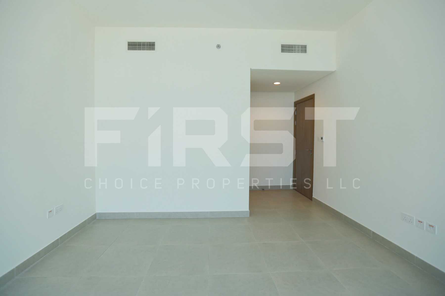 Internal Photo of 2 Bedroom Apartment in Park View Saadiyat Island Abu Dhabi UAE (8).jpg