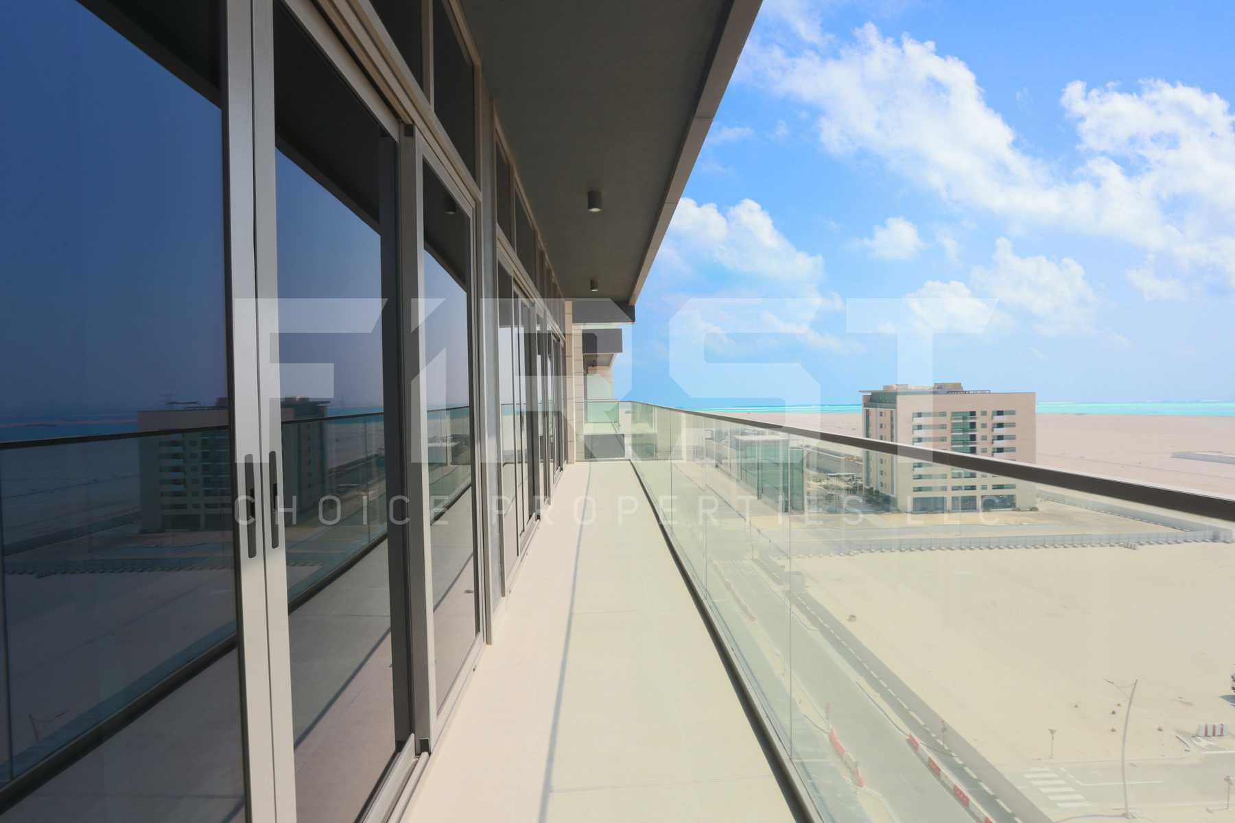 Internal Photo of 2 Bedroom Apartment in Park View Saadiyat Island Abu Dhabi UAE (10).jpg