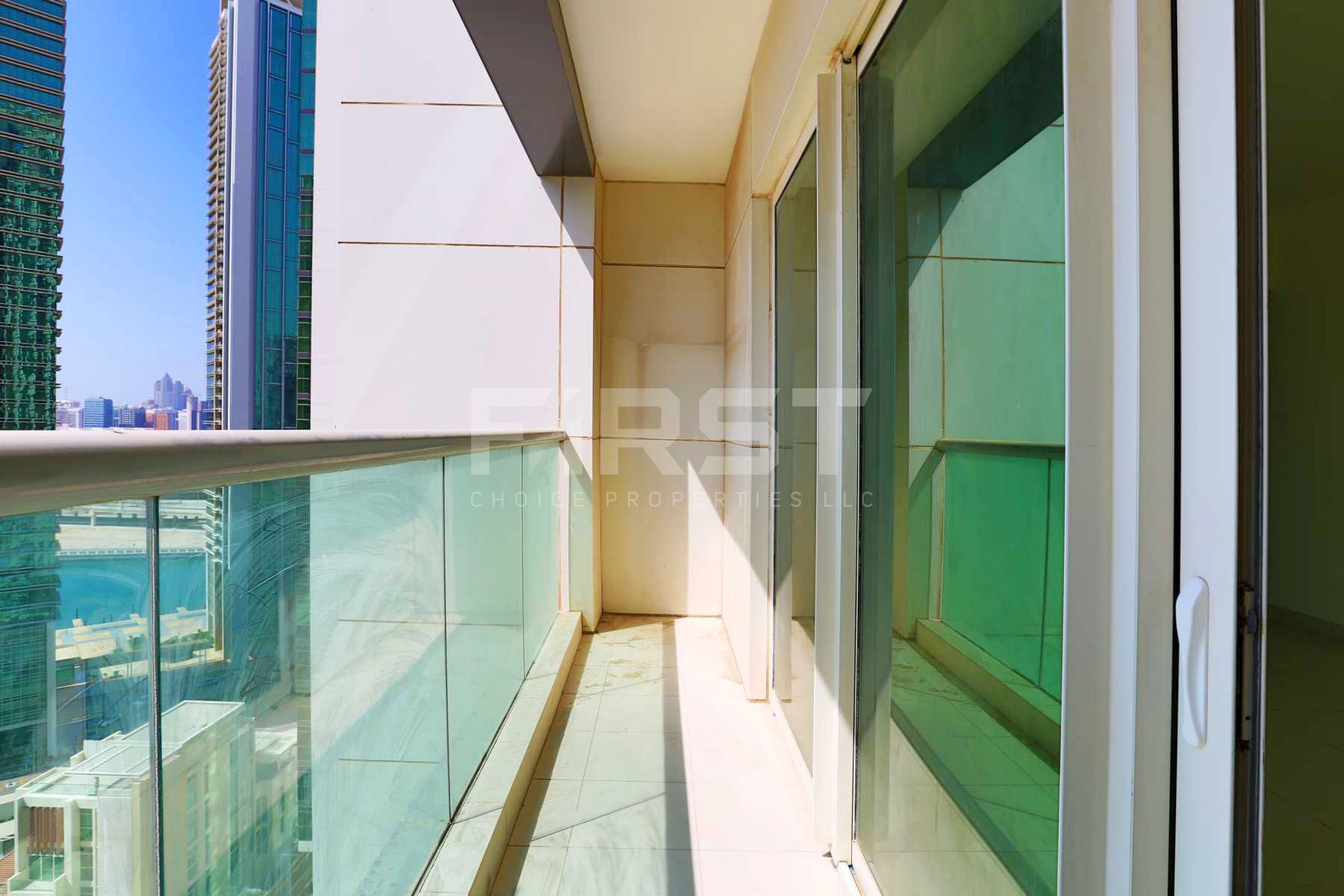 Internal Photo of 2 Bedroom Apartment in Marina Square Al Maha Tower Abu Dhabi UAE (10).jpg