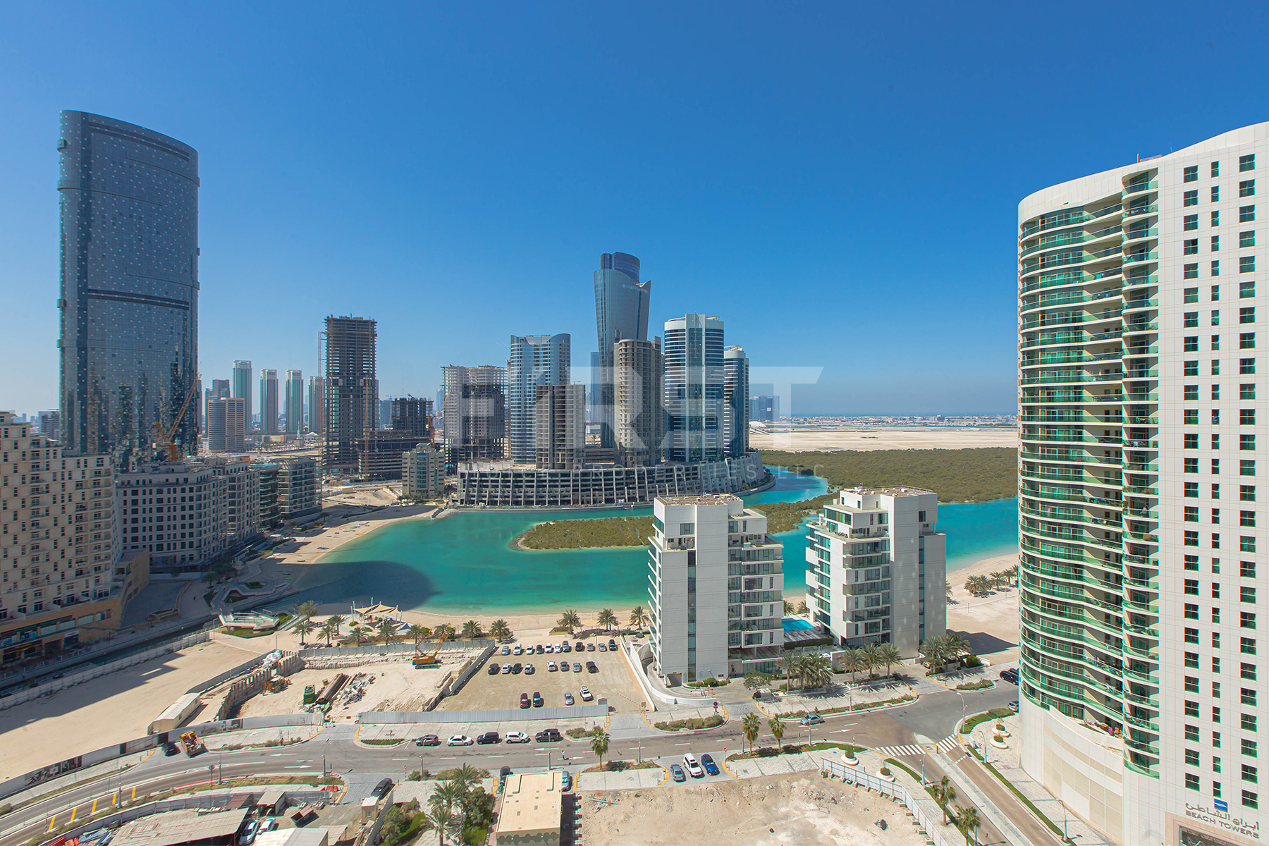 Internal Photo of 1 Bedroom Apartment in Reflection Shams Abu Dhabi Al Reem Island Abu Dhabi UAE (22).jpg