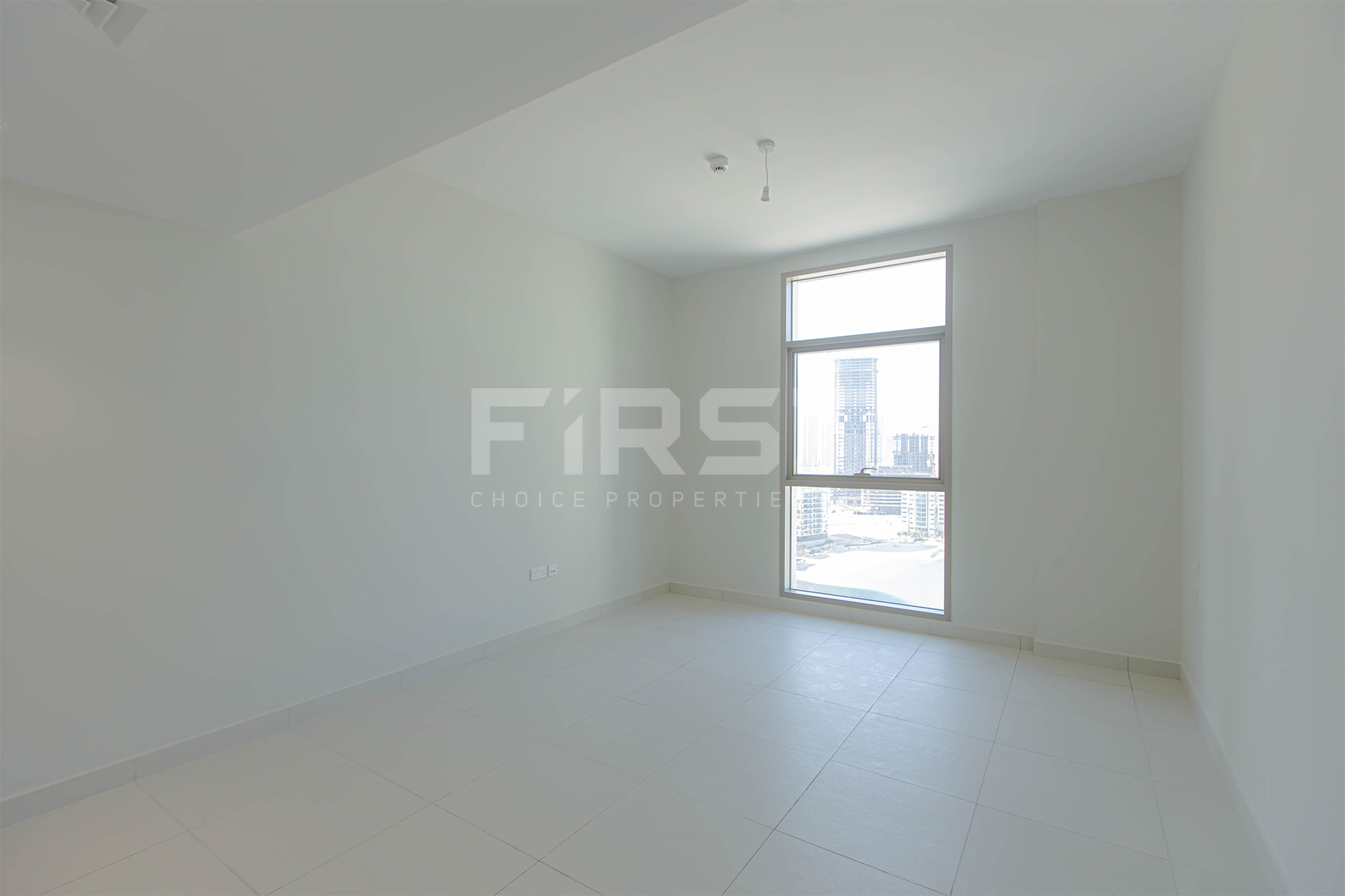 Internal Photo of 1 Bedroom Apartment in Reflection Shams Abu Dhabi Al Reem Island Abu Dhabi UAE (12).jpg