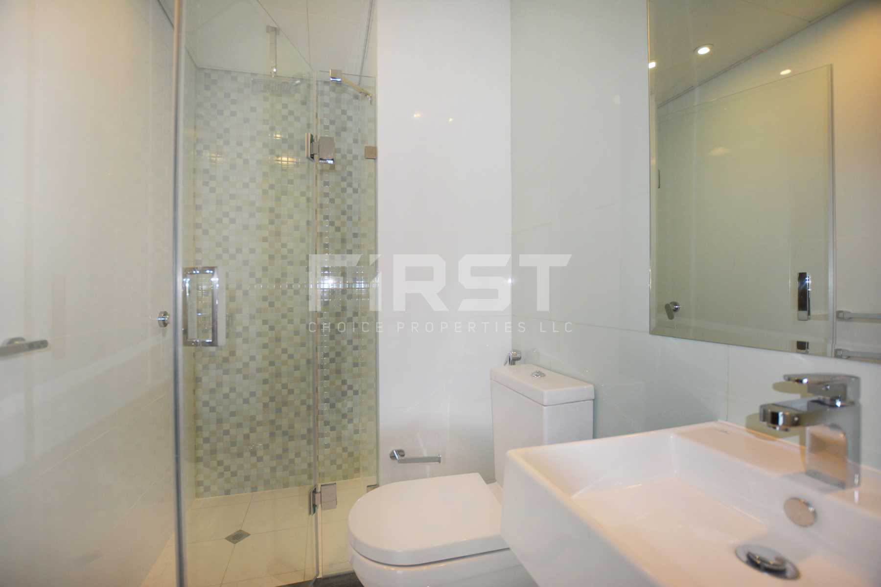 Internal Photo of 3 Bedroom Apartment in The Gate Tower Shams Abu Dhabi Al Reem Island Abu Dhabi UAE (17).jpg