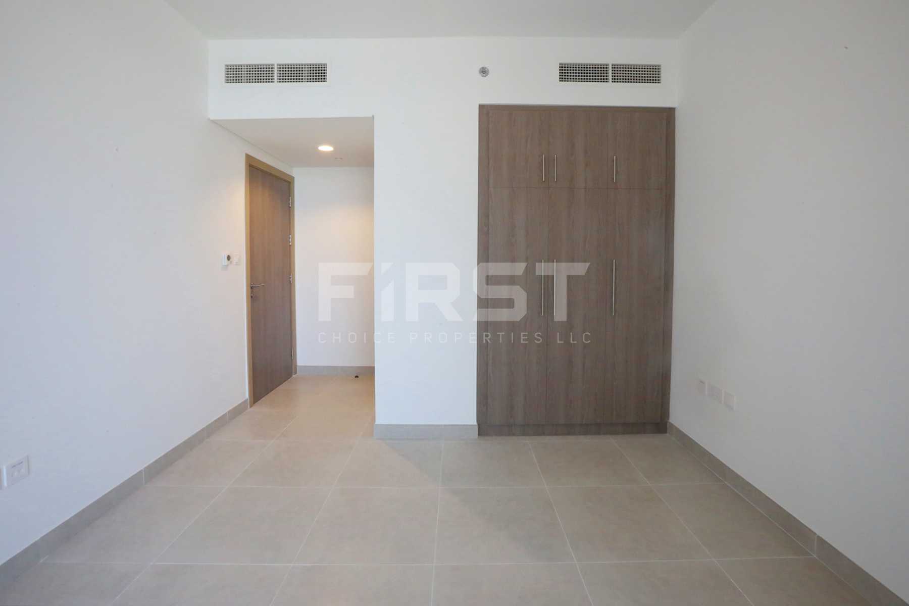 Internal Photo of 2 Bedroom Apartment in Soho Square Residences in Saadiyat Island Abu Dhabi UAE (17).jpg