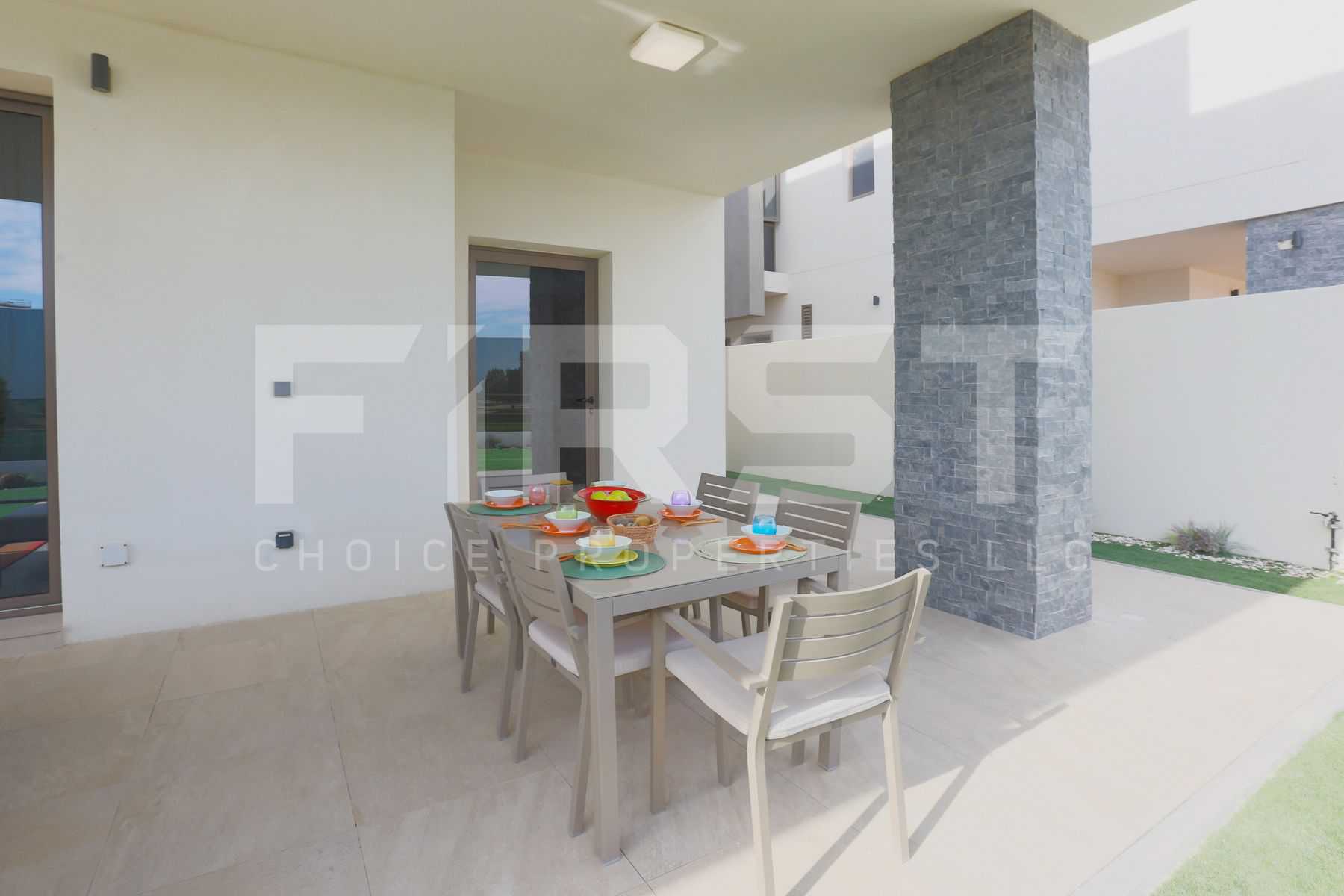External Photo of 4 Bedroom Villa Type 4F in Yas Acres Yas Island Abu Dhabi UAE (5).jpg