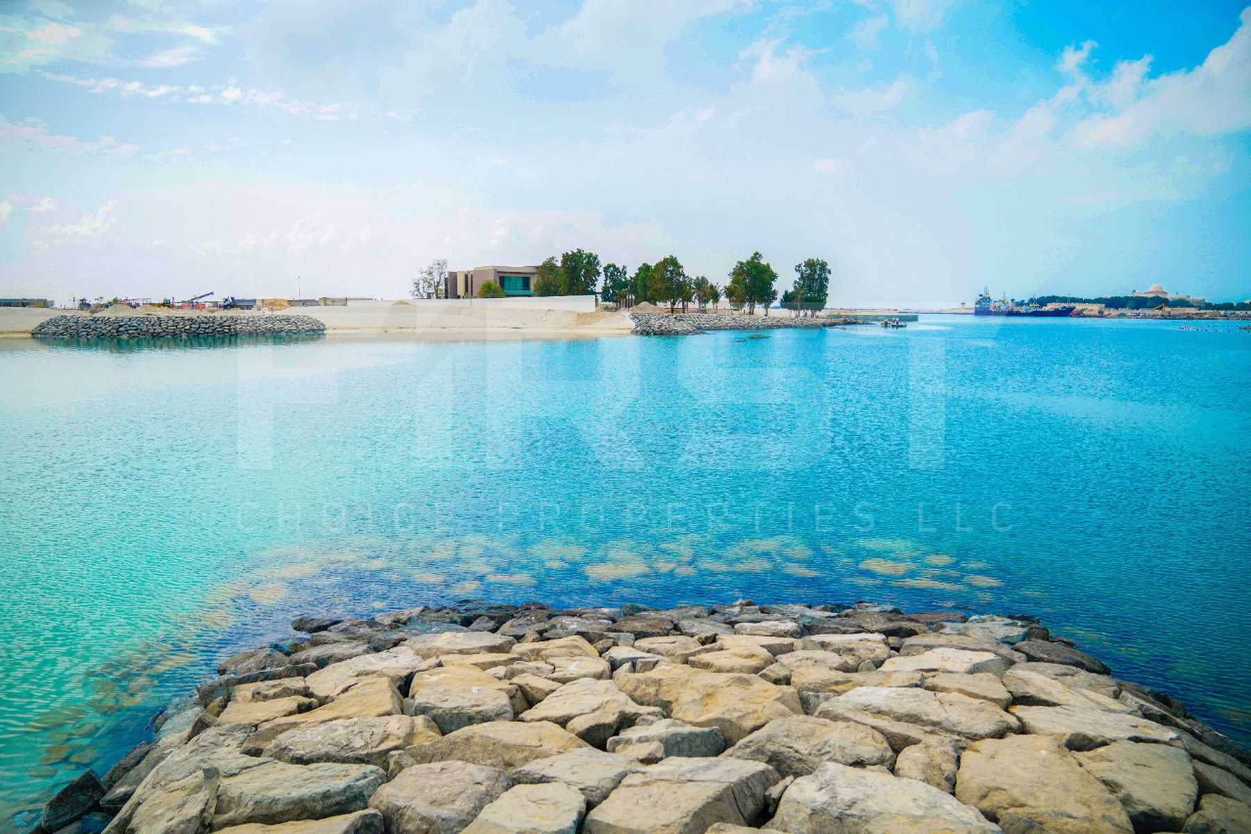 External Photos of NAreel Island Abu Dhabi UAE (5).jpg