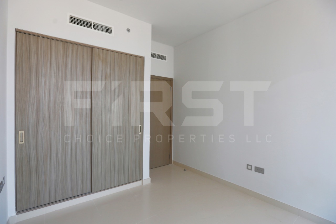 Internal Photos of 1 Bedroom Apartment in Sham Meera , Shams Abu Dhabi, Al Reem Island, Abu Dhabi - UAE (9).jpg